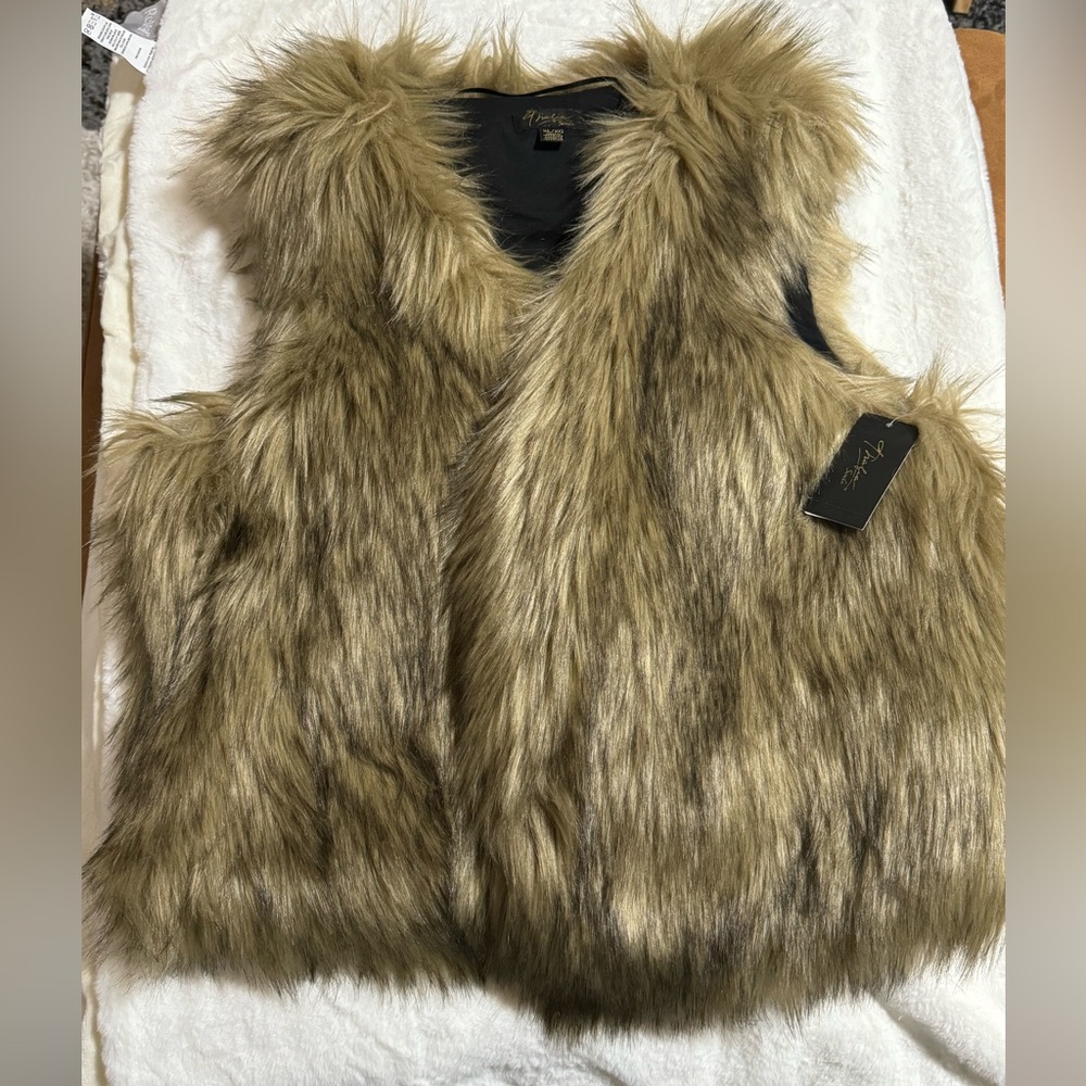 Thalia Sodi fur vest size xl